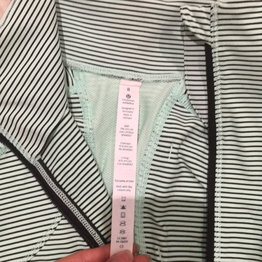 Lululemon pullover running jacket - Picture 3 of 5